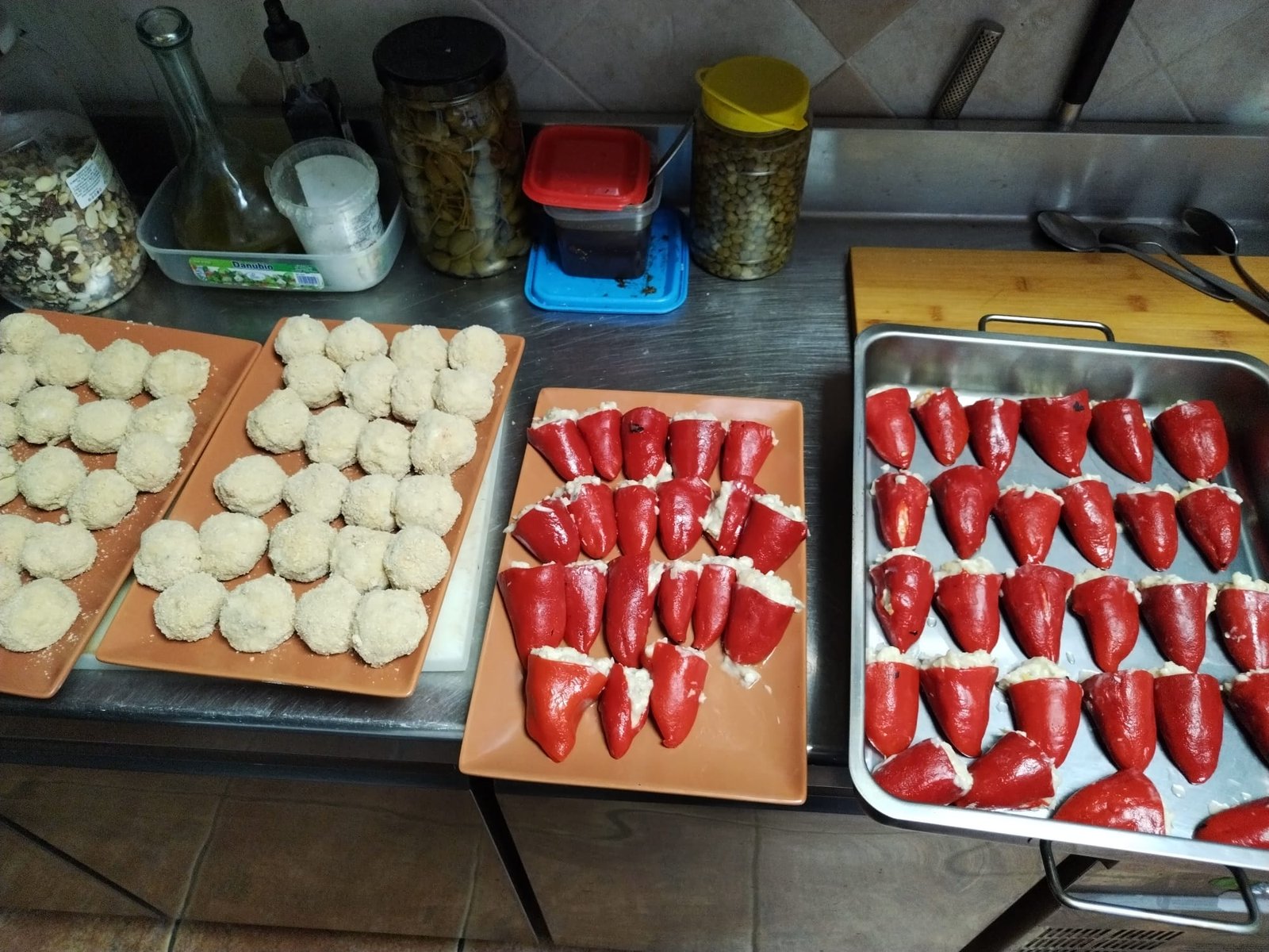 627bf8d1-2465-484c-97b1-2714ce9870fc